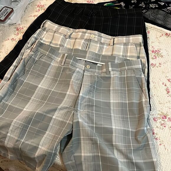 Plaid shorts   - Picture 1 of 7